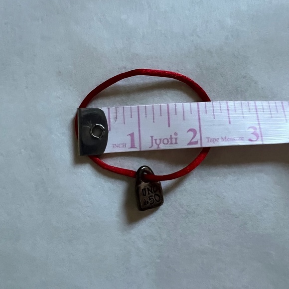 Fun jewelry! UNO de 50 Sterling Charm on Red Bracelet cord; NWOT - Picture 7 of 7